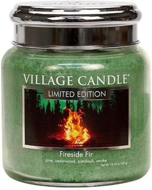 Village Geurkaars Fireside Fir | den cedarwood patchouli haardvuur - medium jar - Erotiekvoordeel.nl