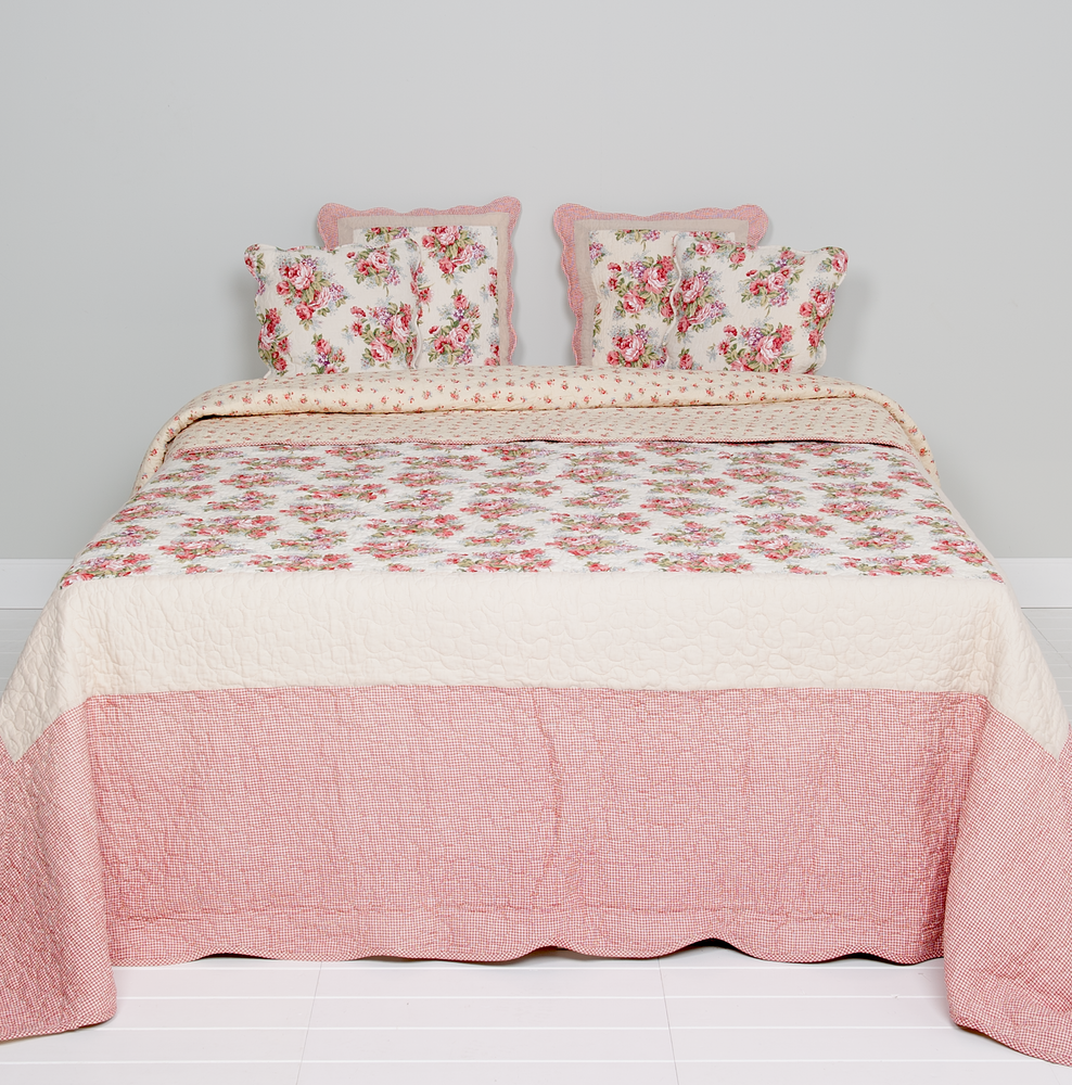 Classic English Rose Quilted Bedsprei 180 x 260 cm - roze/wit/rood